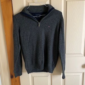 Tommy Half Zip
